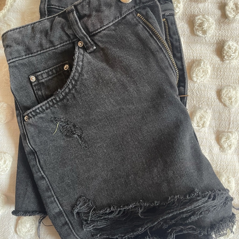 TOPSHOP MOM SHORTS - Picture 3 of 4